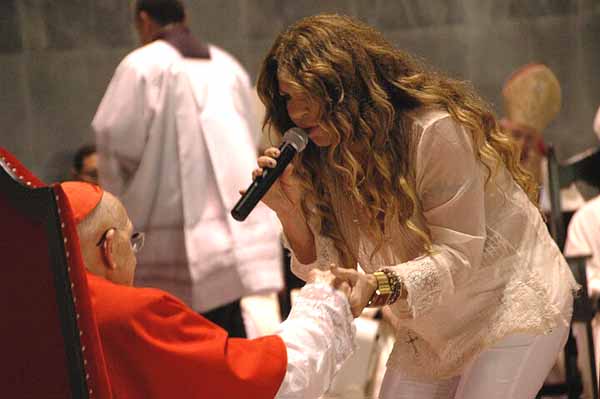 Cardinal Eugenio Sales Mass 01